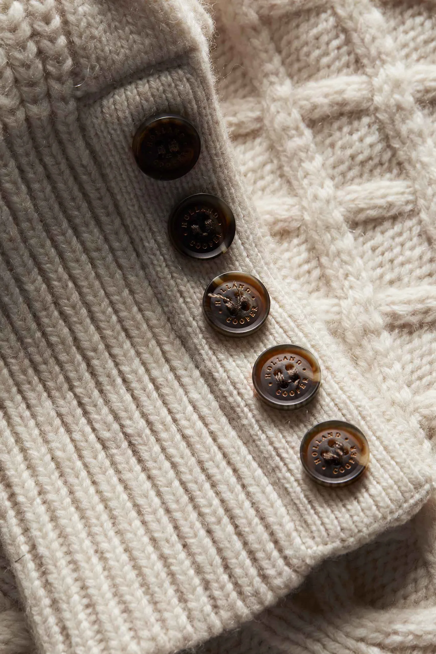 Country Cable Quarter Zip Knit (Oat)