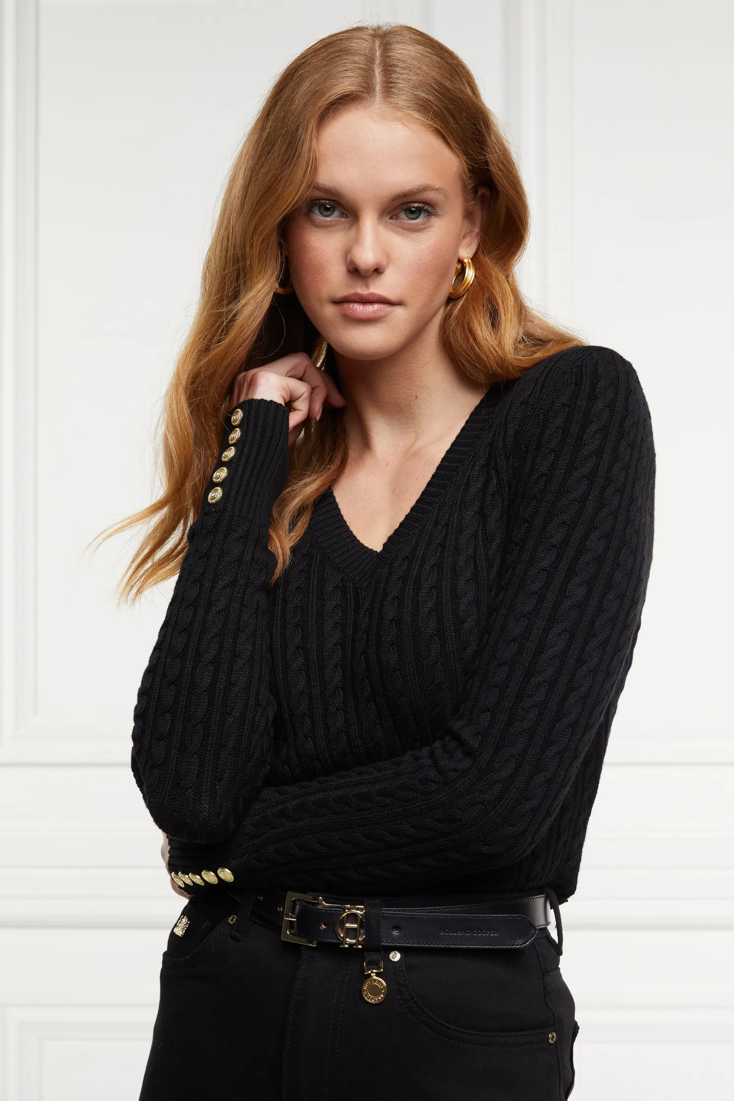Seattle V-Neck Knit (Black)